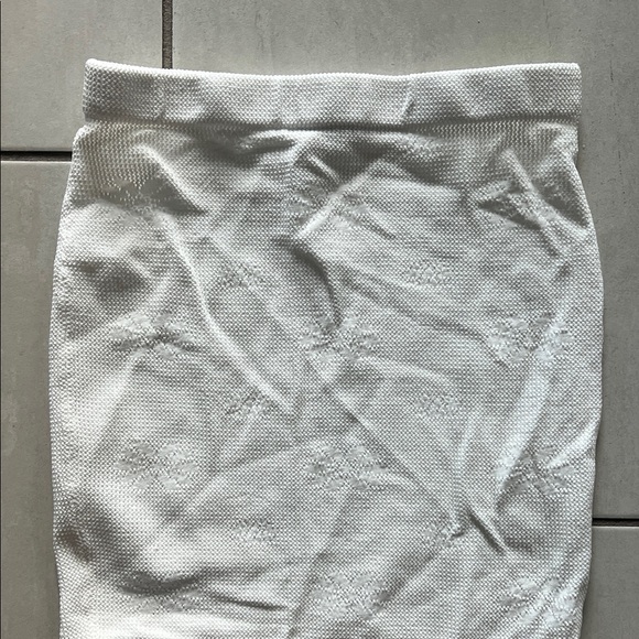 Ivory Floral Knit Midi Skirt - Picture 9 of 11